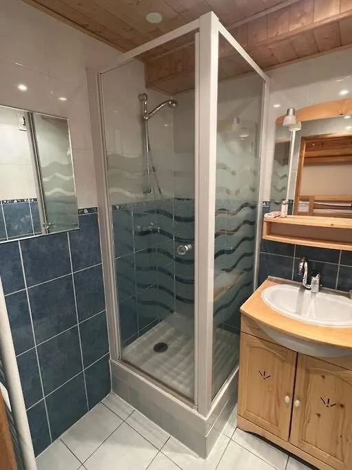 Glaciers / 4 Persons Apartment Val Thorens 0*,  France